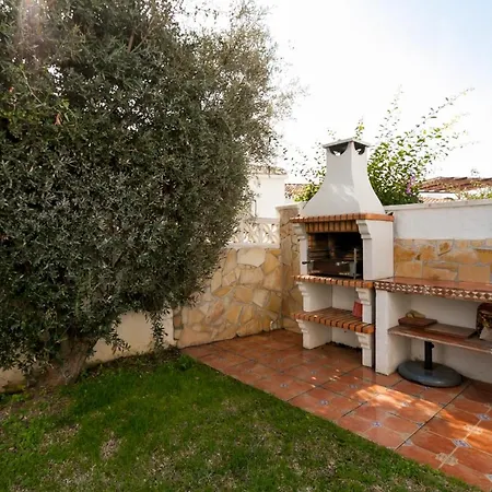 La Noria Garden House Canovas